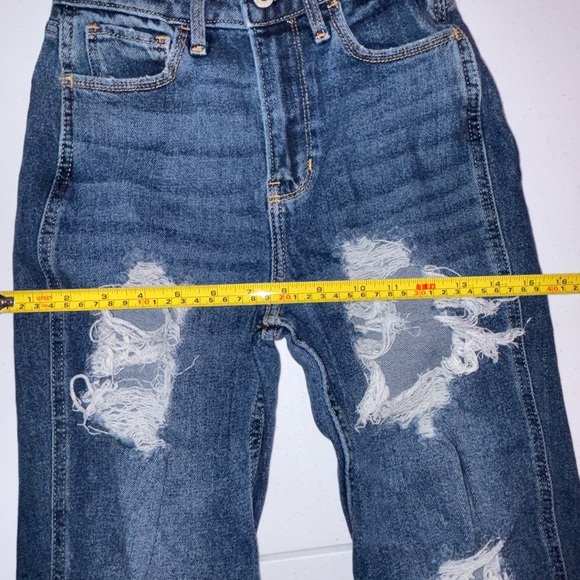 Hollister Skinny Blue Jeans with Distressed Accents - Picture 6 of 8
